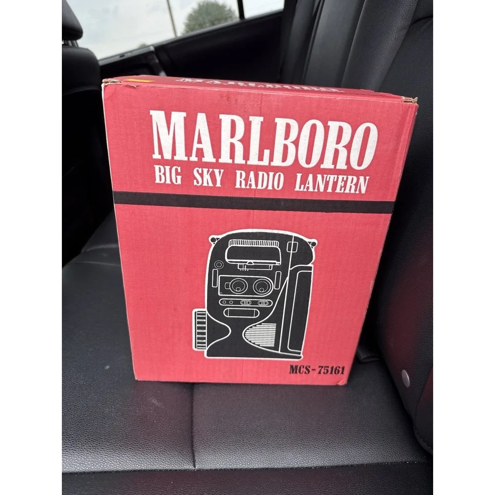 NOS Vintage Marlboro Big Sky Radio Lantern MCS-75161 Lamp Siren Radio NEW NIB
